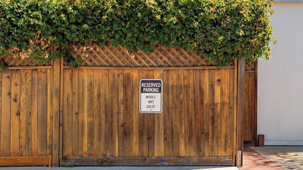 Photo of Outdoor in Pacific - Edison