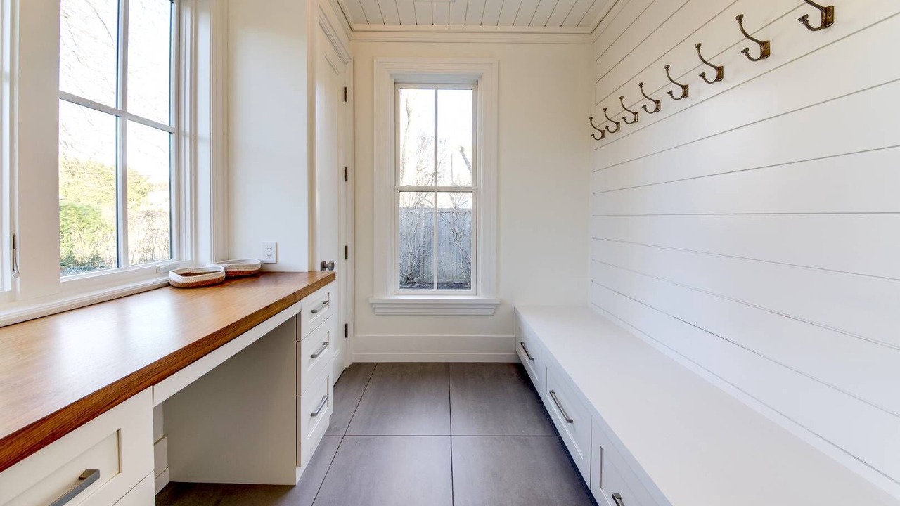 Photo of Bedroom in East Hampton North