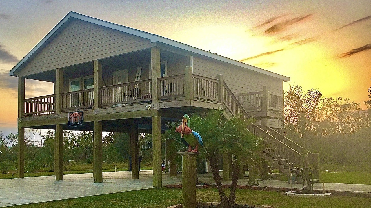 Photo of Others in Hackberry