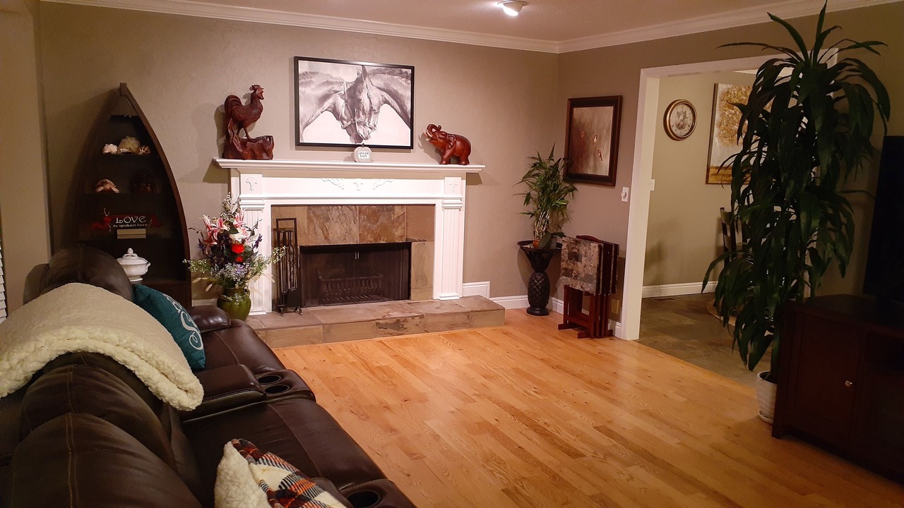 Photo of Livingroom in West Jordan