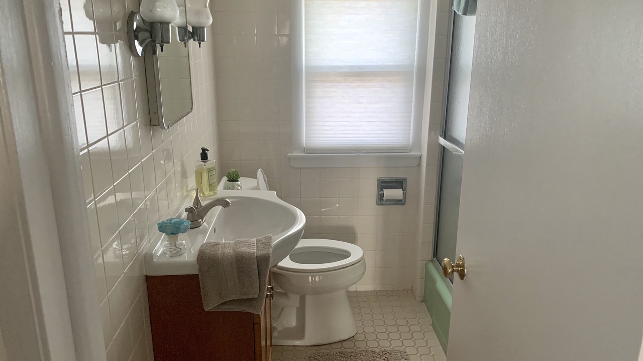 Photo of Bathroom in Westbrook Center