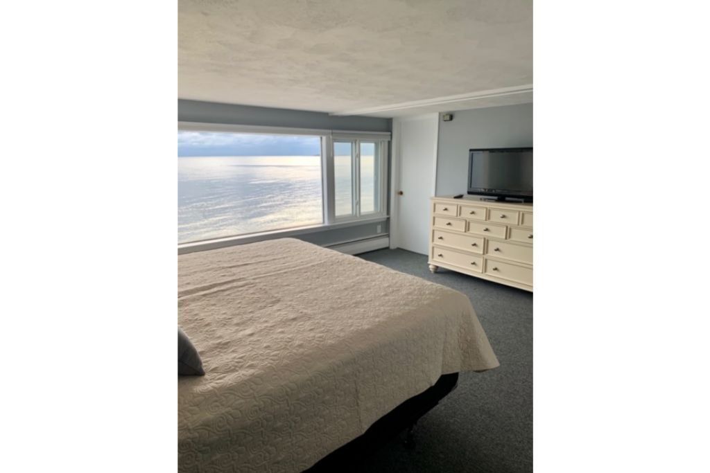 Photo of Bedroom in Westbrook Center