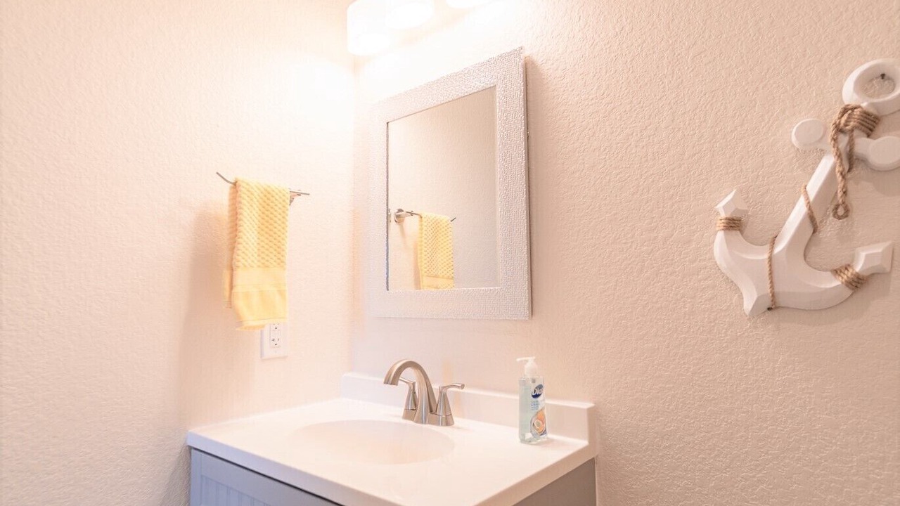 Photo of Bathroom in Galveston