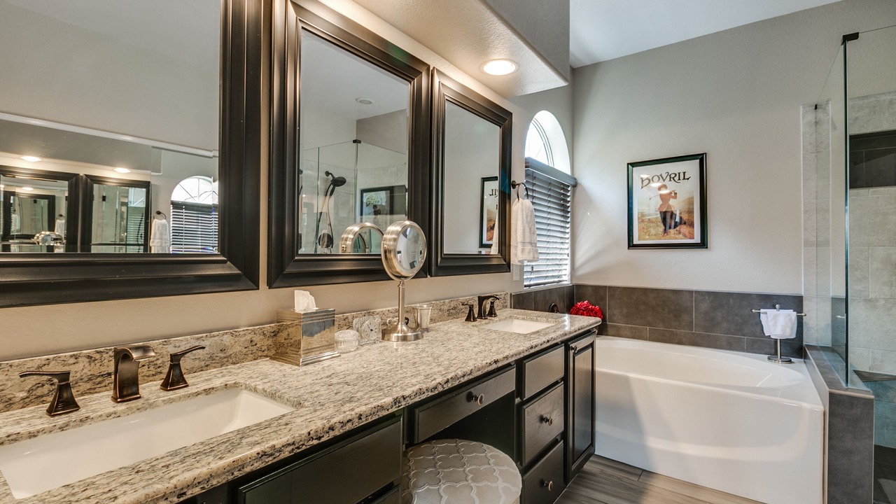 Photo of Bathroom in Superstition Springs