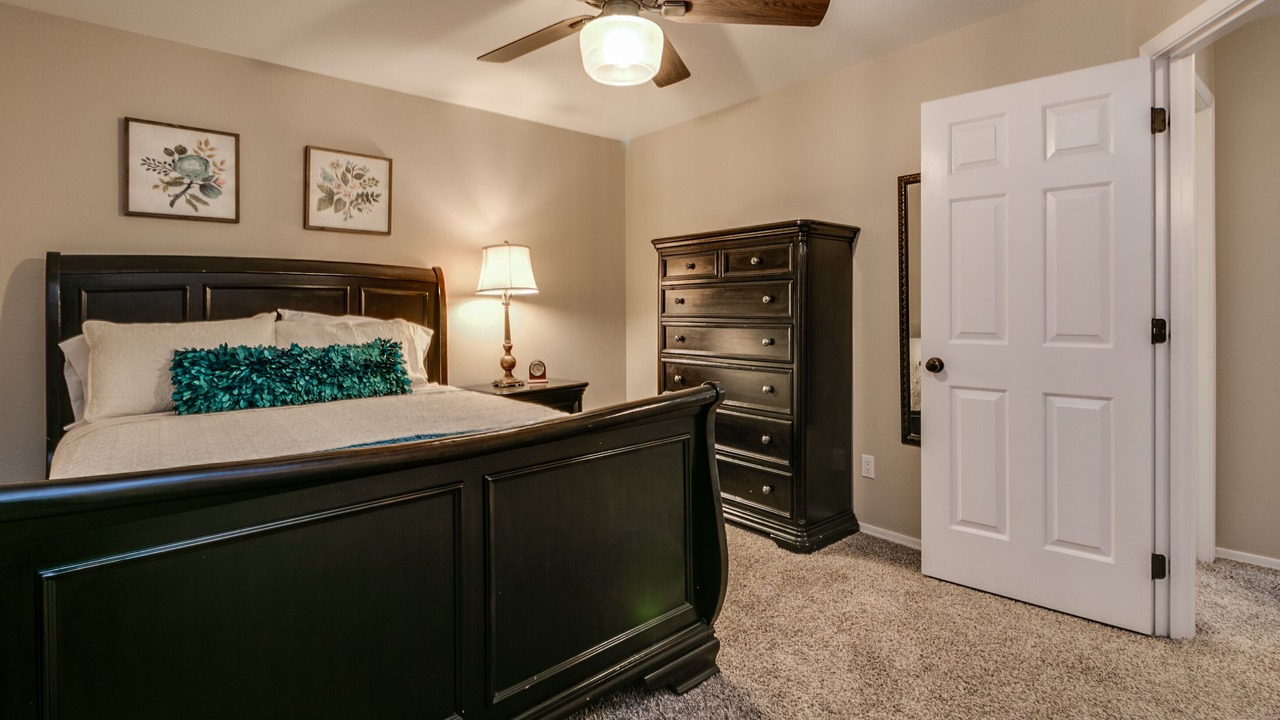 Photo of Bedroom in Superstition Springs