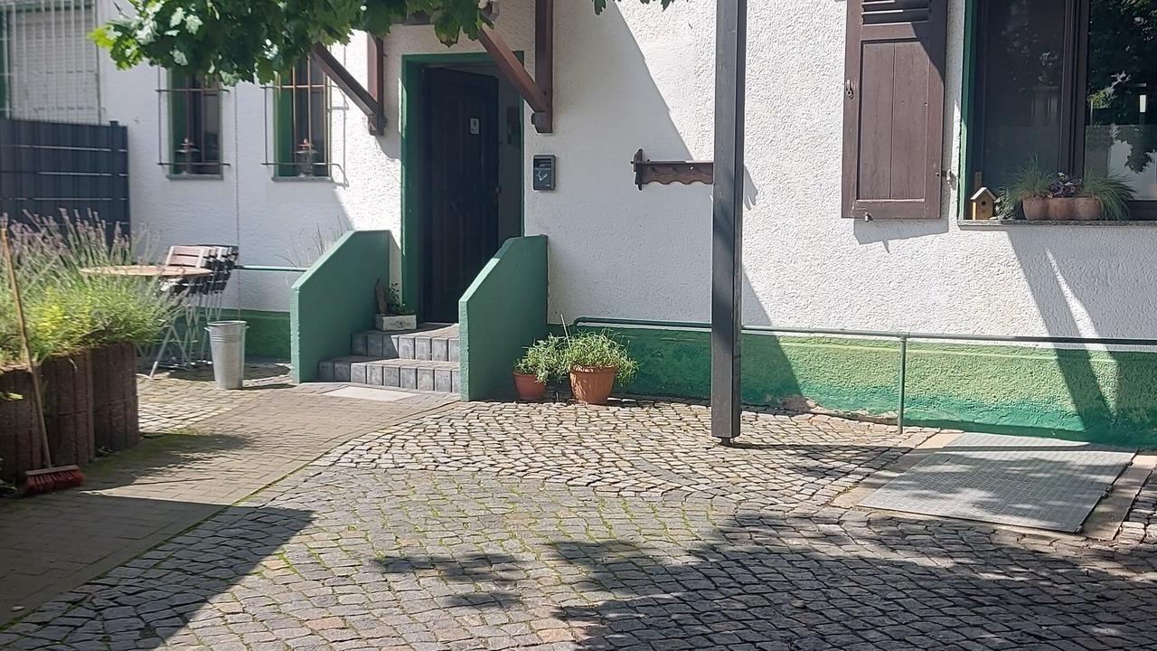 Photo of Outdoor in Boehlen