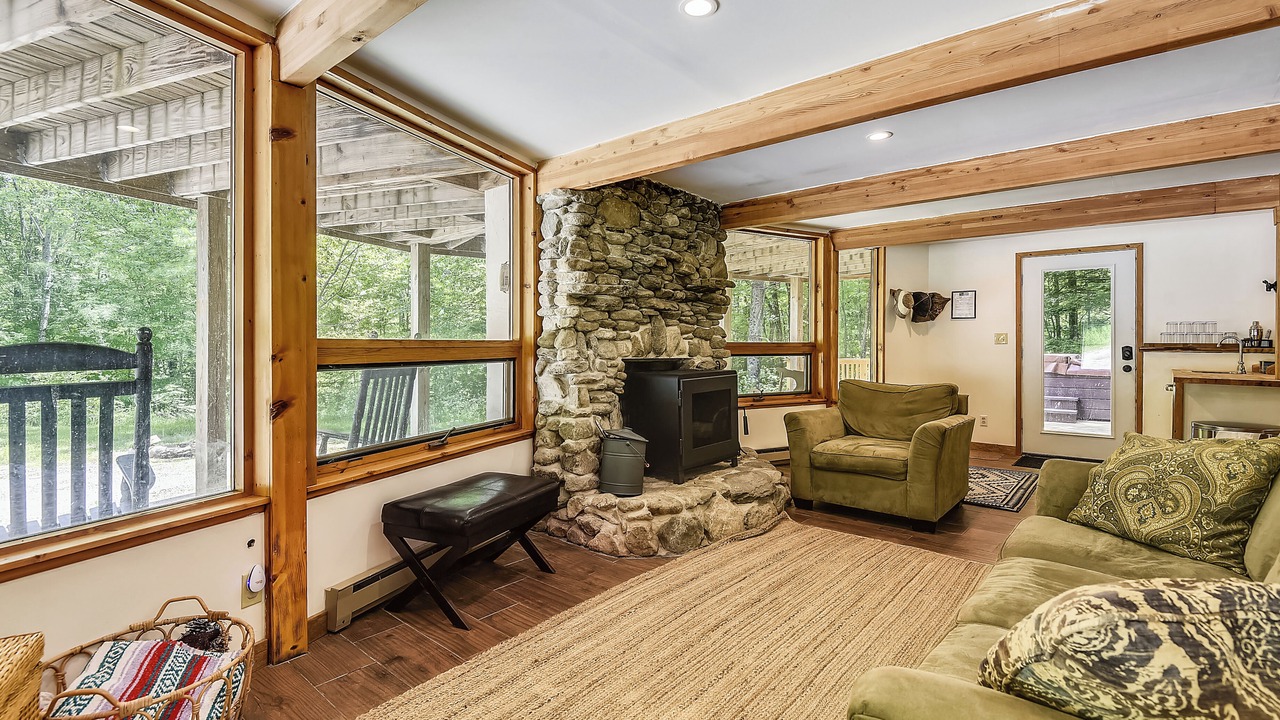 Photo of Livingroom in West Bridgewater