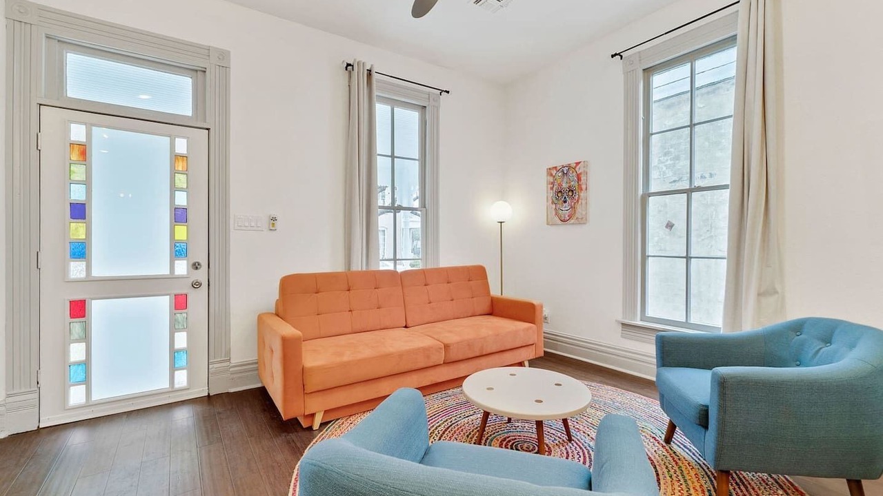 Photo of Livingroom in Southtown