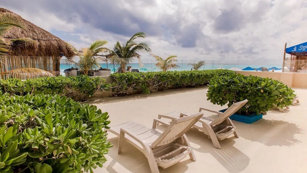 Photo of Others in Punta Cancun