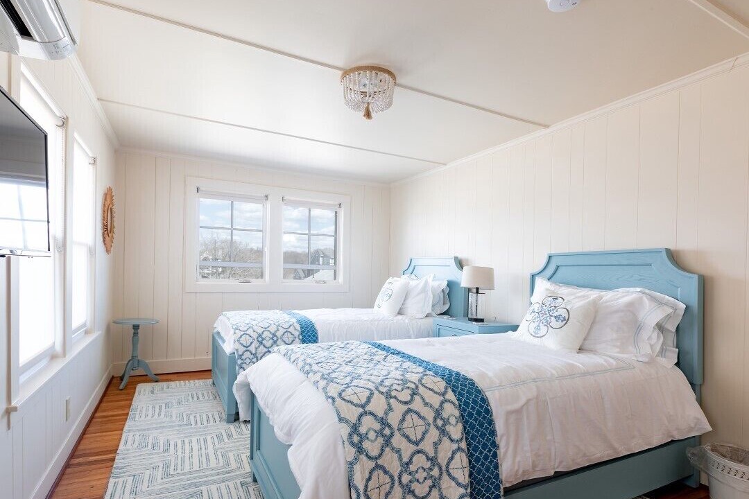 Photo of Bedroom in Westbrook Center