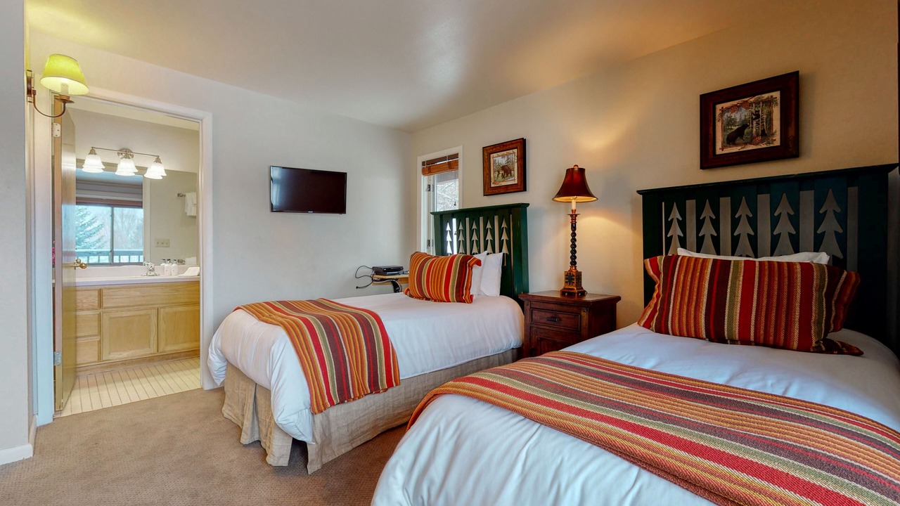 Photo of Bedroom in Jackson