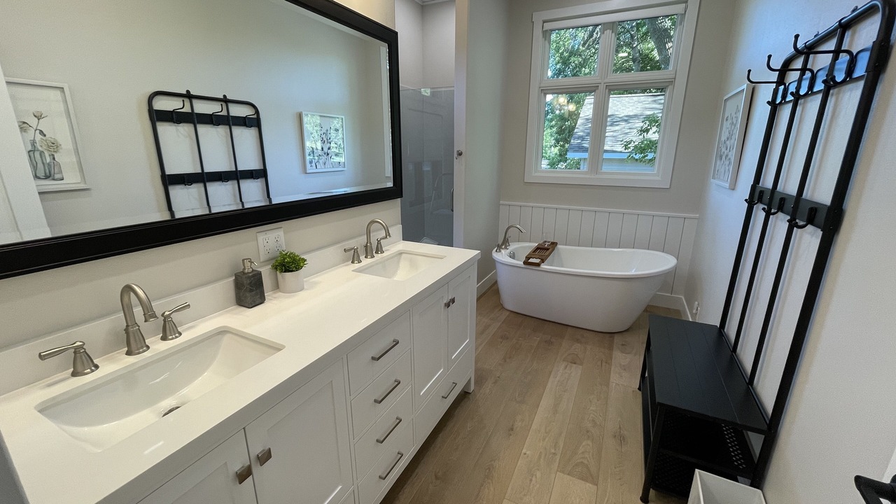 Photo of Bathroom in Alexandria
