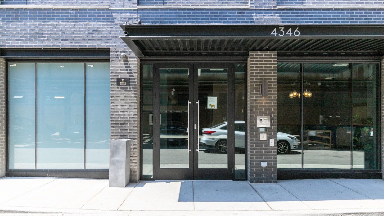Photo of Outdoor in North Center
