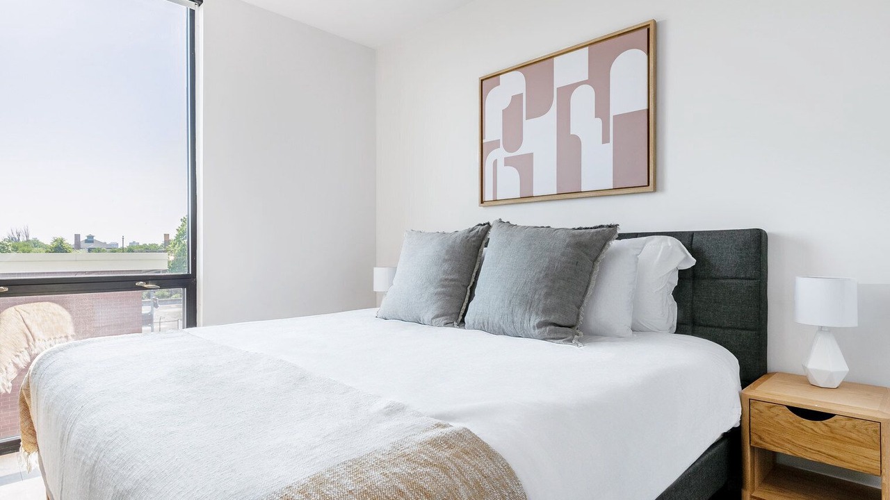 Photo of Bedroom in North Center