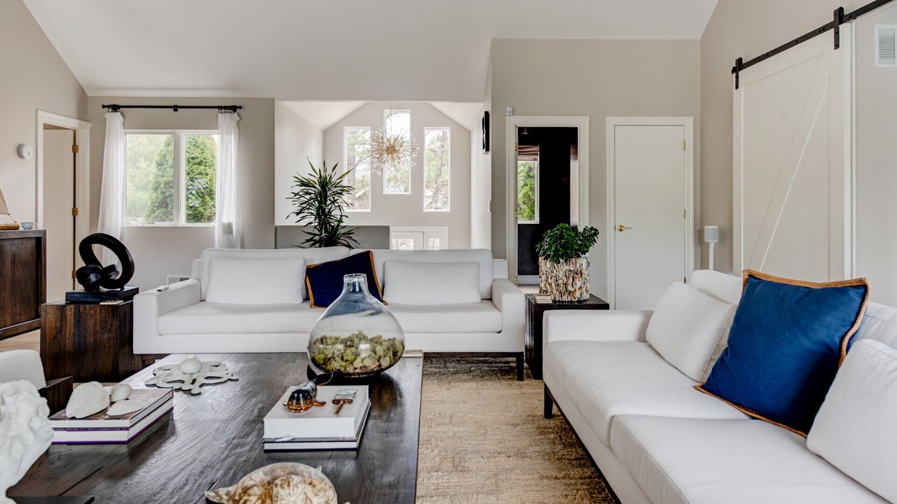 Photo of Livingroom in Shinnecock Hills
