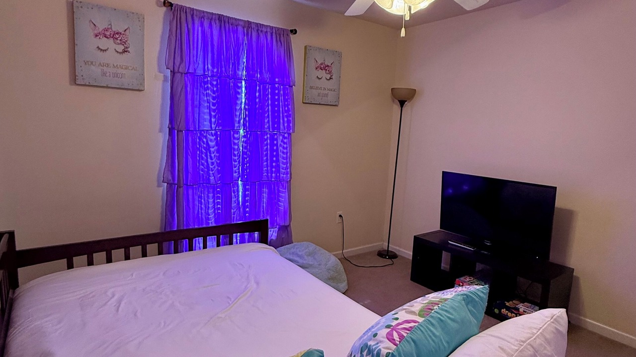 Photo of Bedroom in Highlands - Perkins