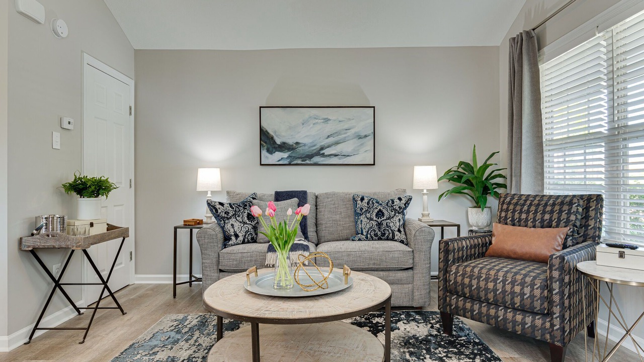 Photo of Livingroom in Lewisburg
