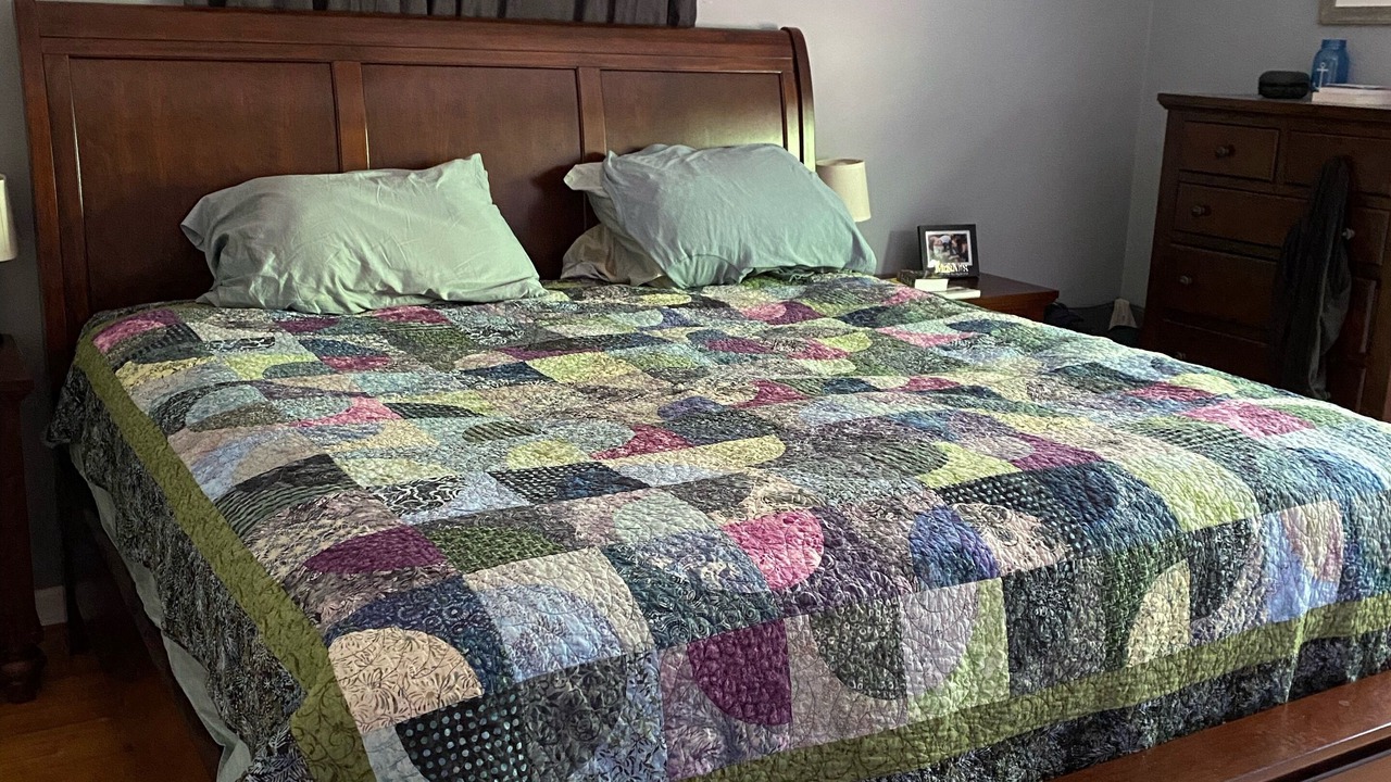 Photo of Bedroom in Saratoga Springs