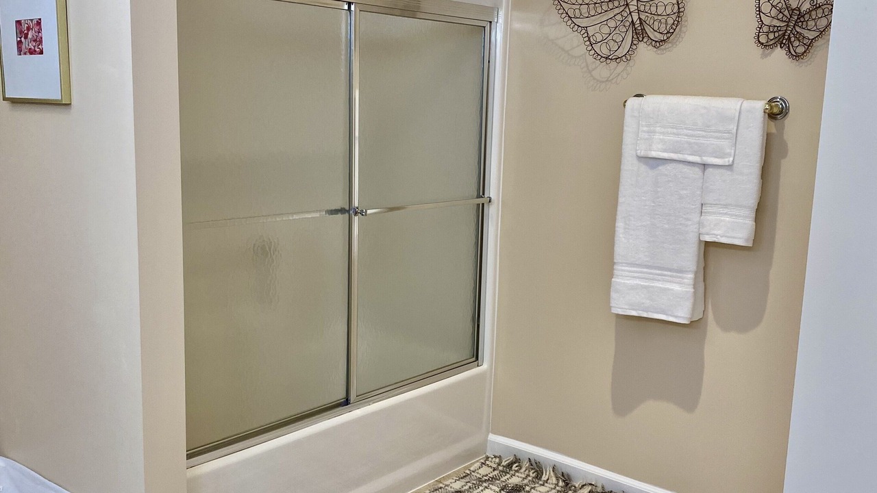 Photo of Bathroom in Camdenton