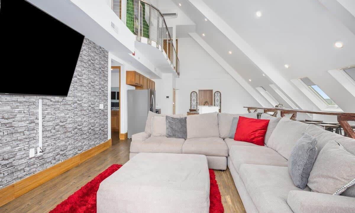 Photo of Livingroom in Grandville