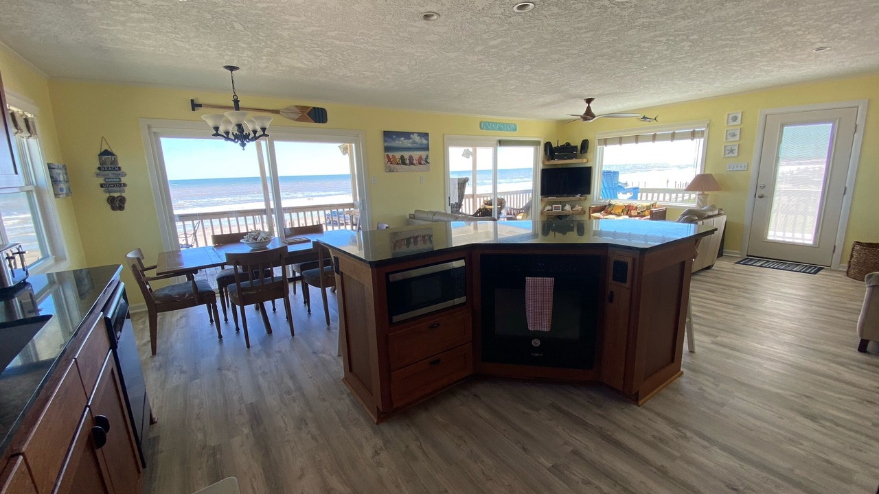 Photo of Bedroom in Bermuda Beach