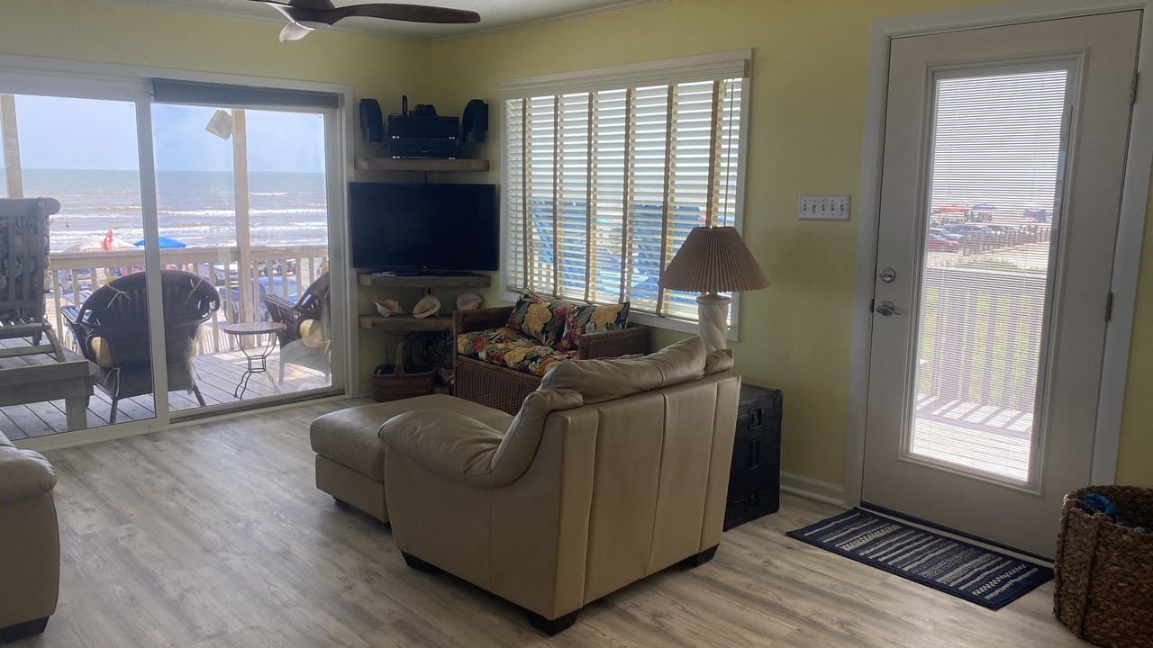 Photo of Bedroom in Bermuda Beach
