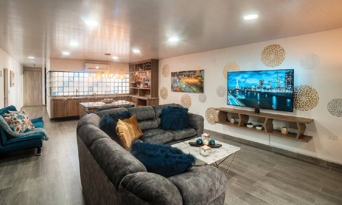 Photo of Livingroom in Cali