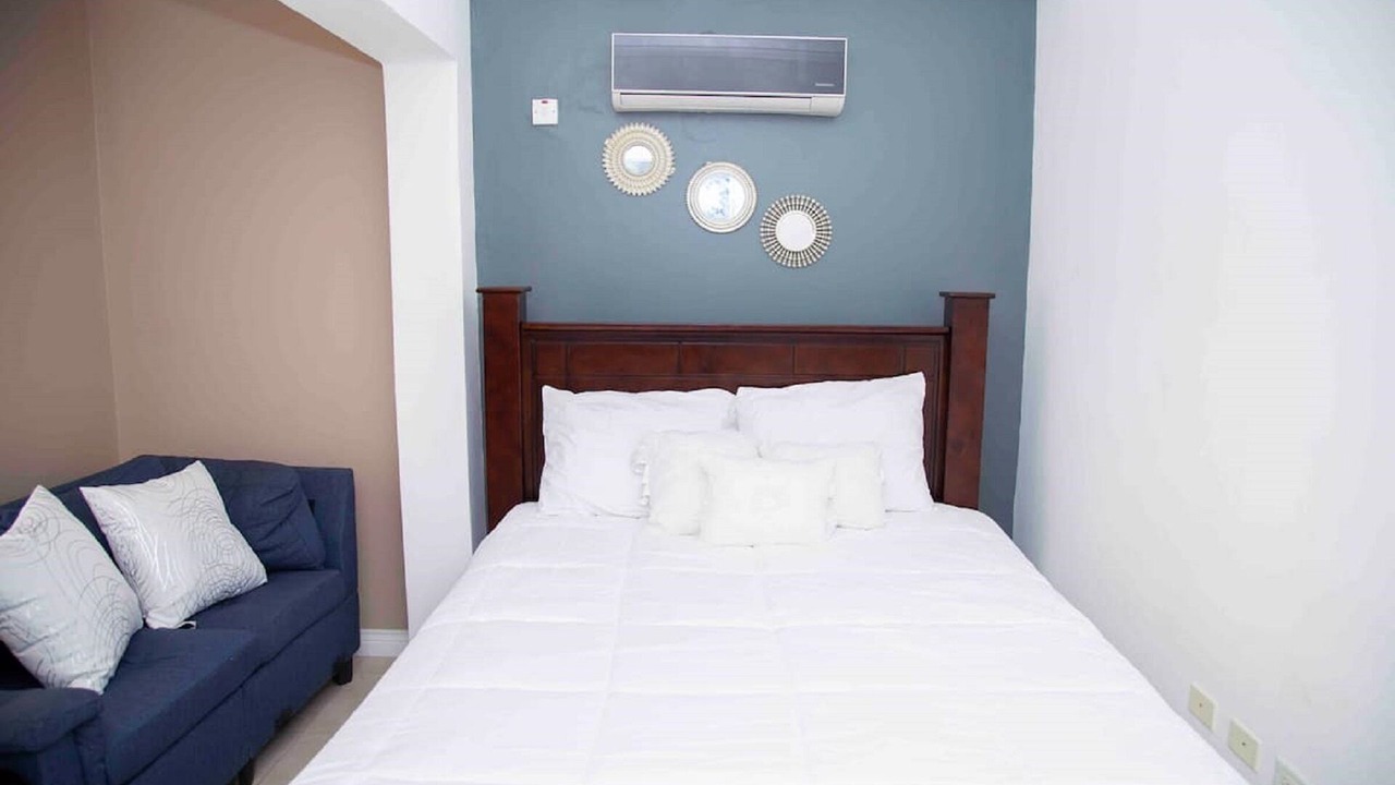 Photo of Bedroom in Eden Gardens