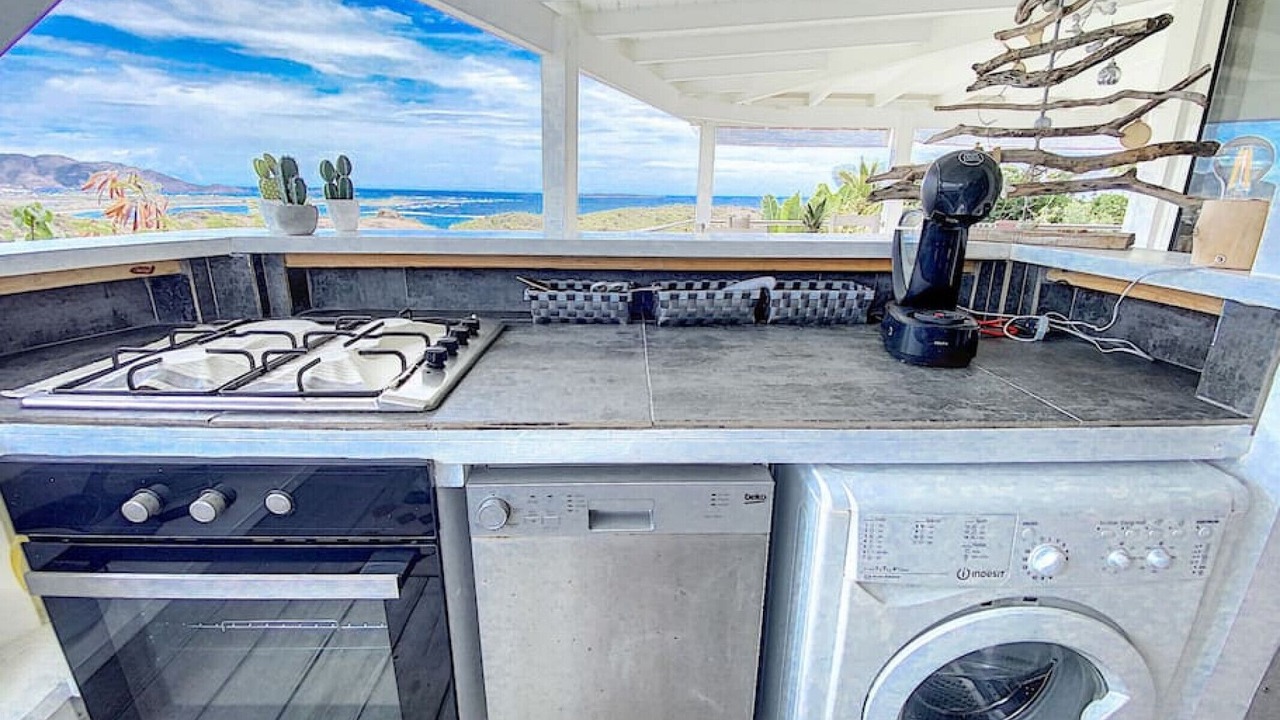 Photo of Kitchen in Oyster Pond