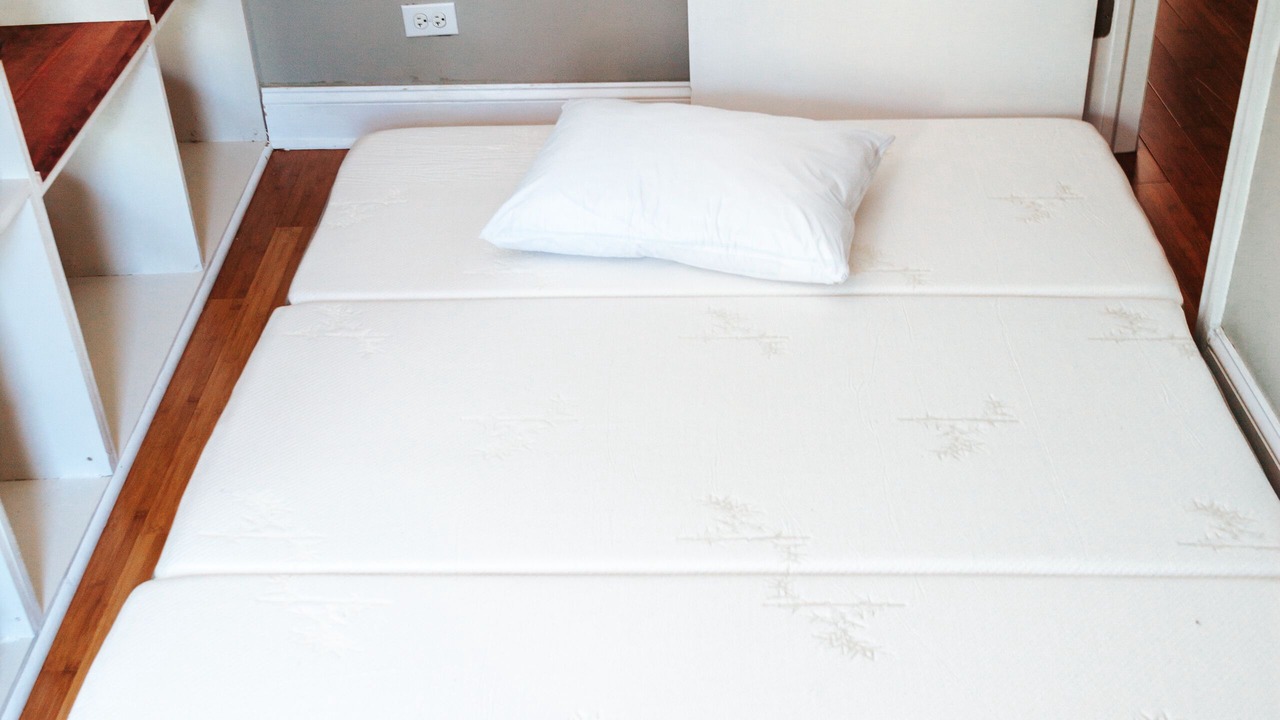 Photo of Bedroom in Lakeview