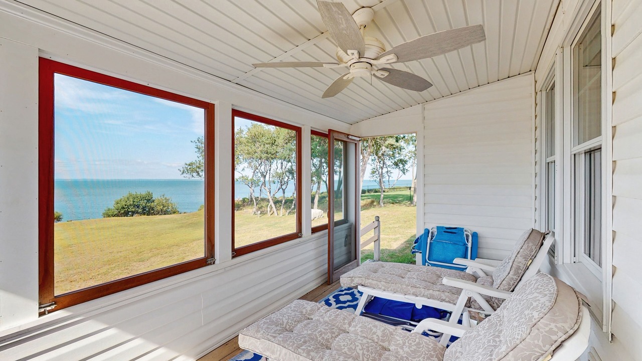Photo of Patio Balcony in Town of Southold Town