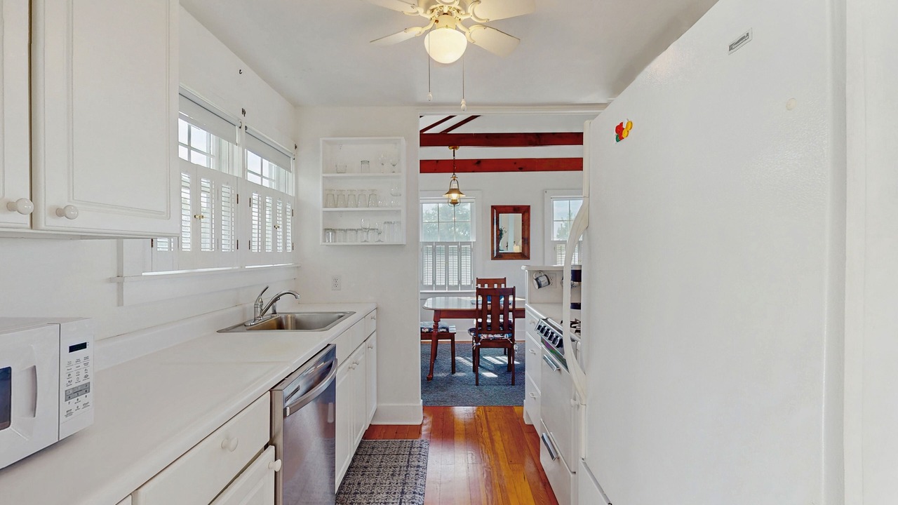Photo of Kitchen in Town of Southold Town