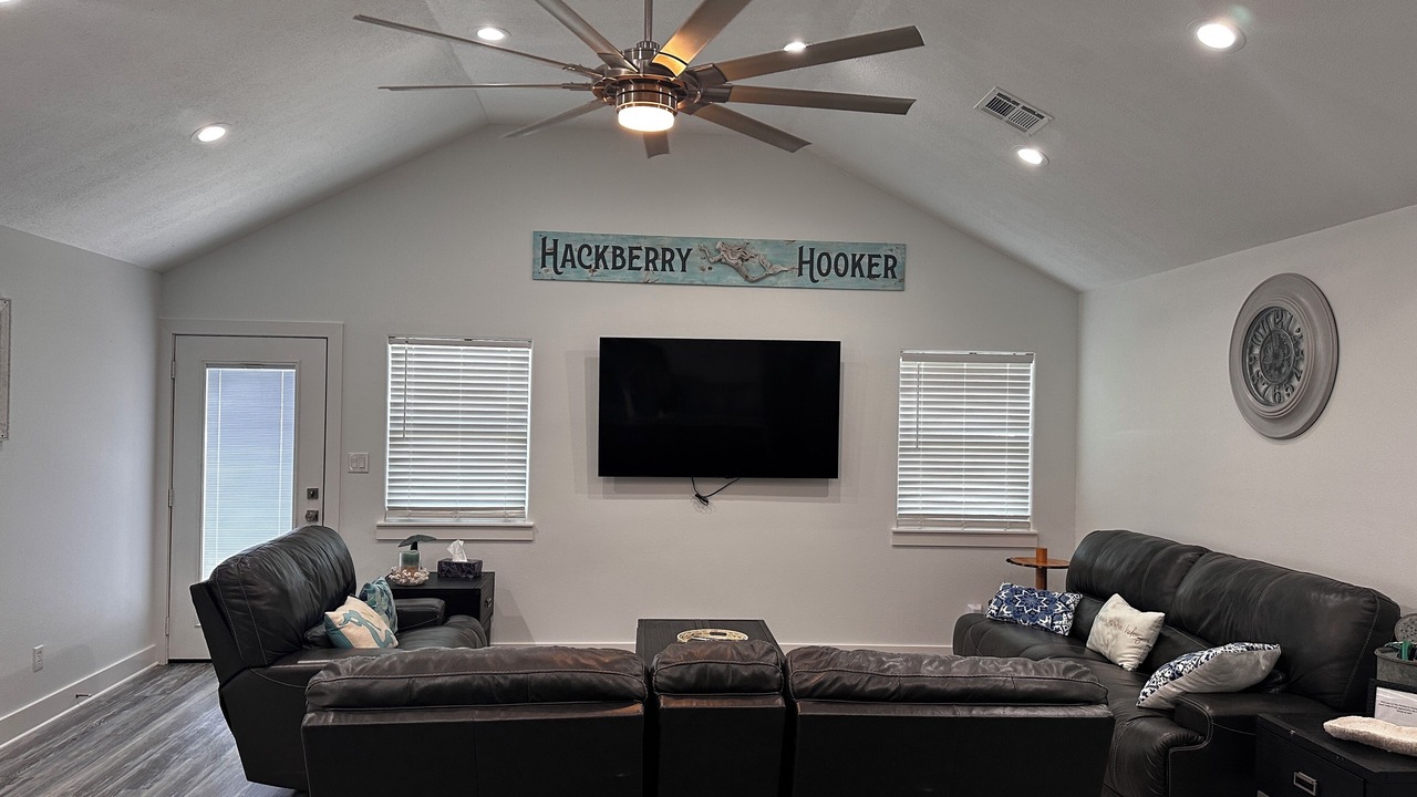 Photo of Livingroom in Hackberry