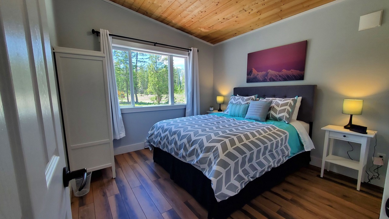 Photo of Bedroom in East Kootenay