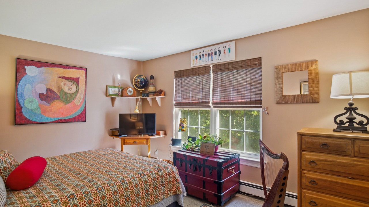 Photo of Bedroom in East Quogue