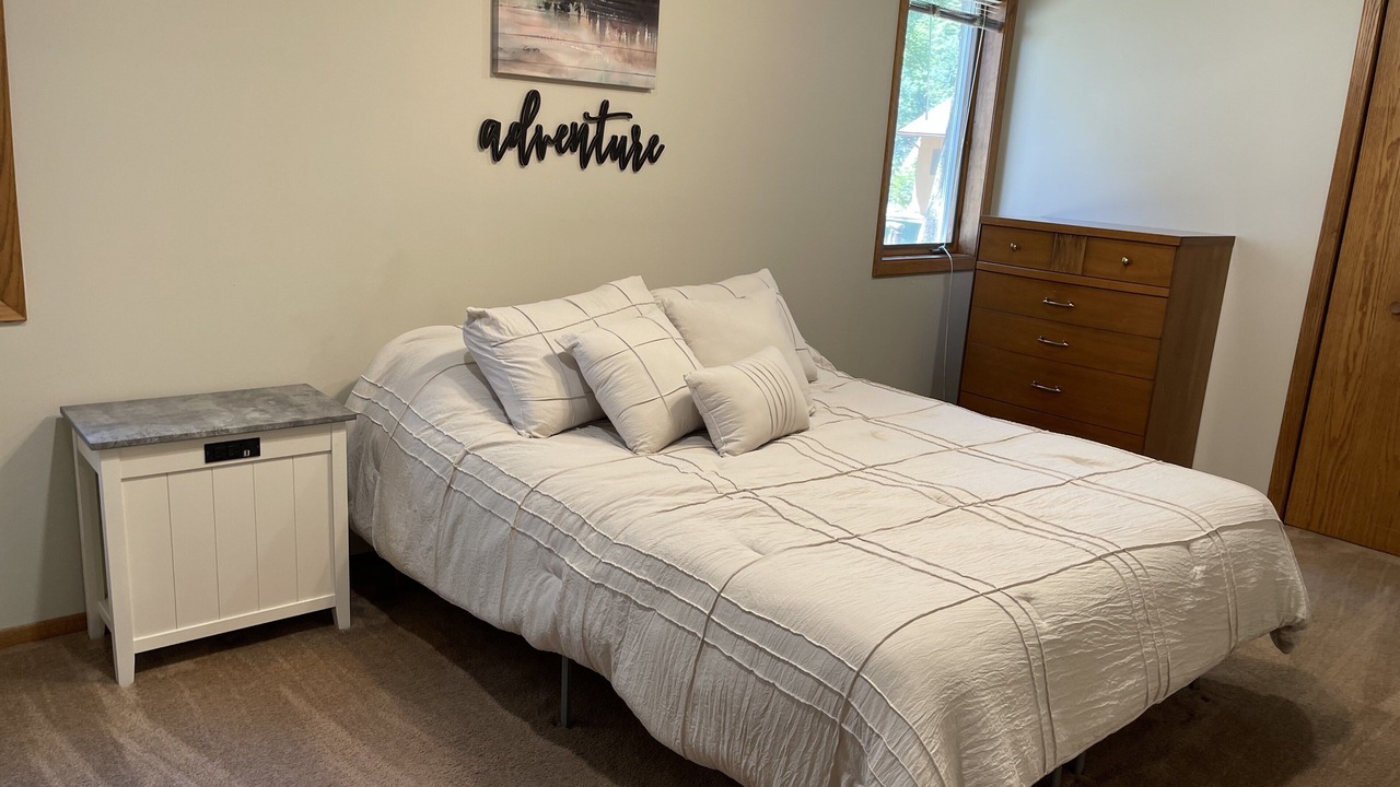 Photo of Bedroom in Alexandria