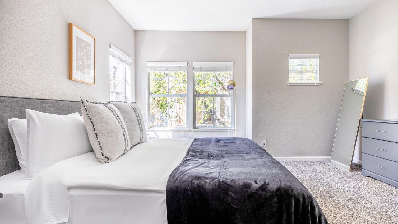 Photo of Bedroom in Santa Clara