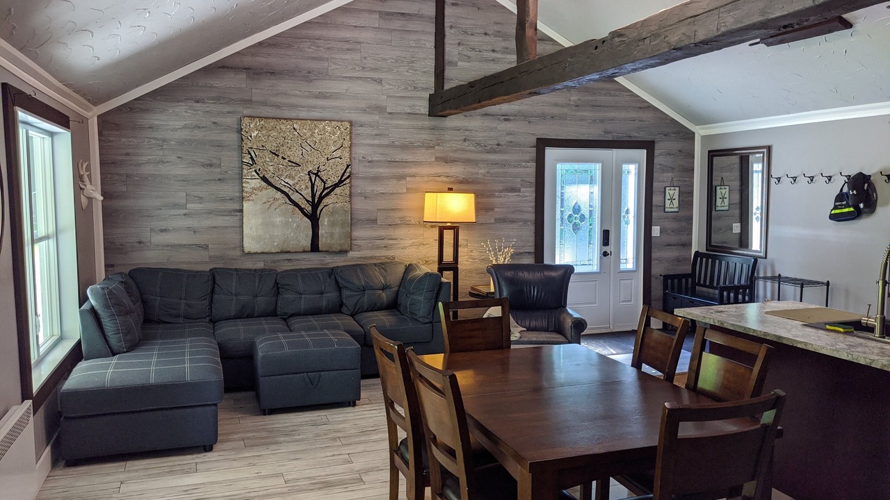 Photo of Livingroom in Lac-Brome