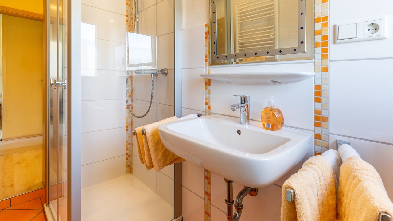 Photo of Bathroom in Boedefeld