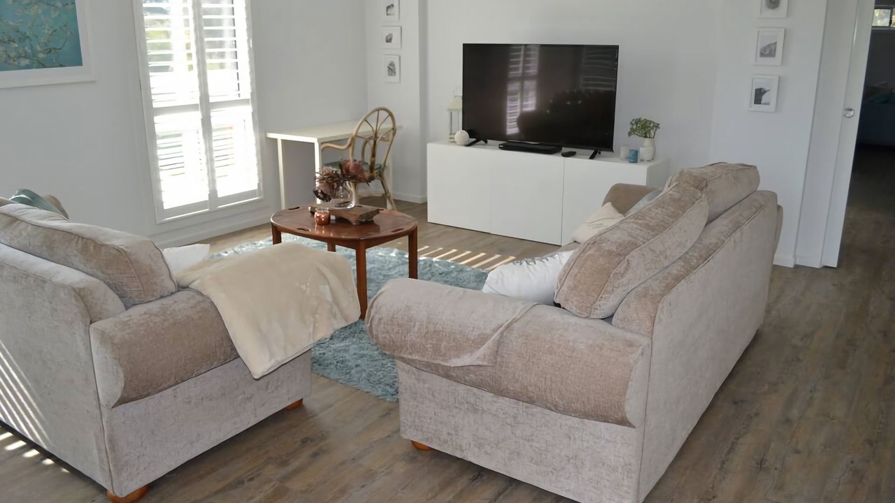 Photo of Livingroom in Venus Bay