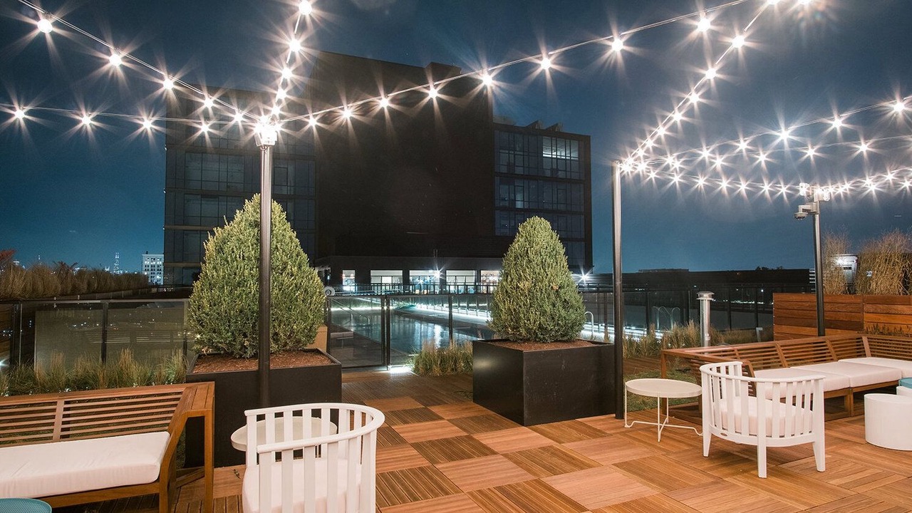 Photo of Outdoor in Uptown
