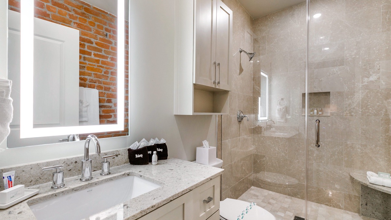 Photo of Bathroom in French Quarter
