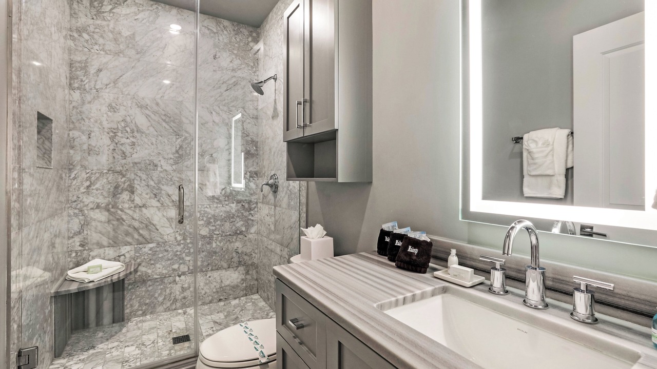 Photo of Bathroom in French Quarter