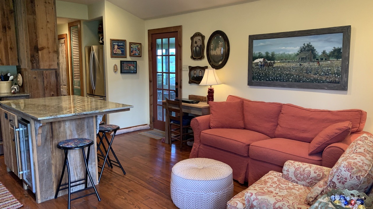 Photo of Livingroom in Breaux Bridge