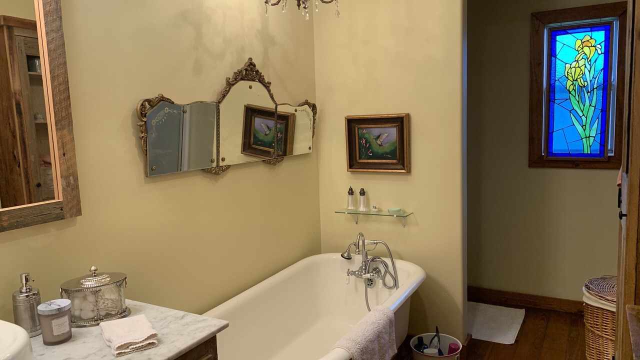 Photo of Bathroom in Breaux Bridge