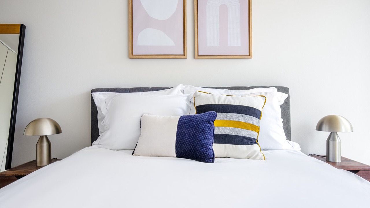 Photo of Bedroom in Lake View East