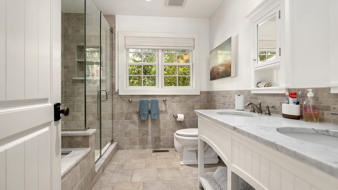Photo of Bathroom in Clearwater Beach