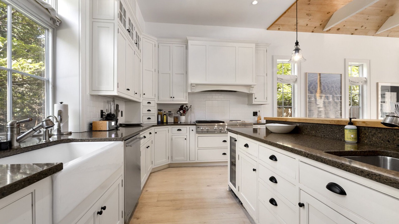 Photo of Kitchen in Clearwater Beach