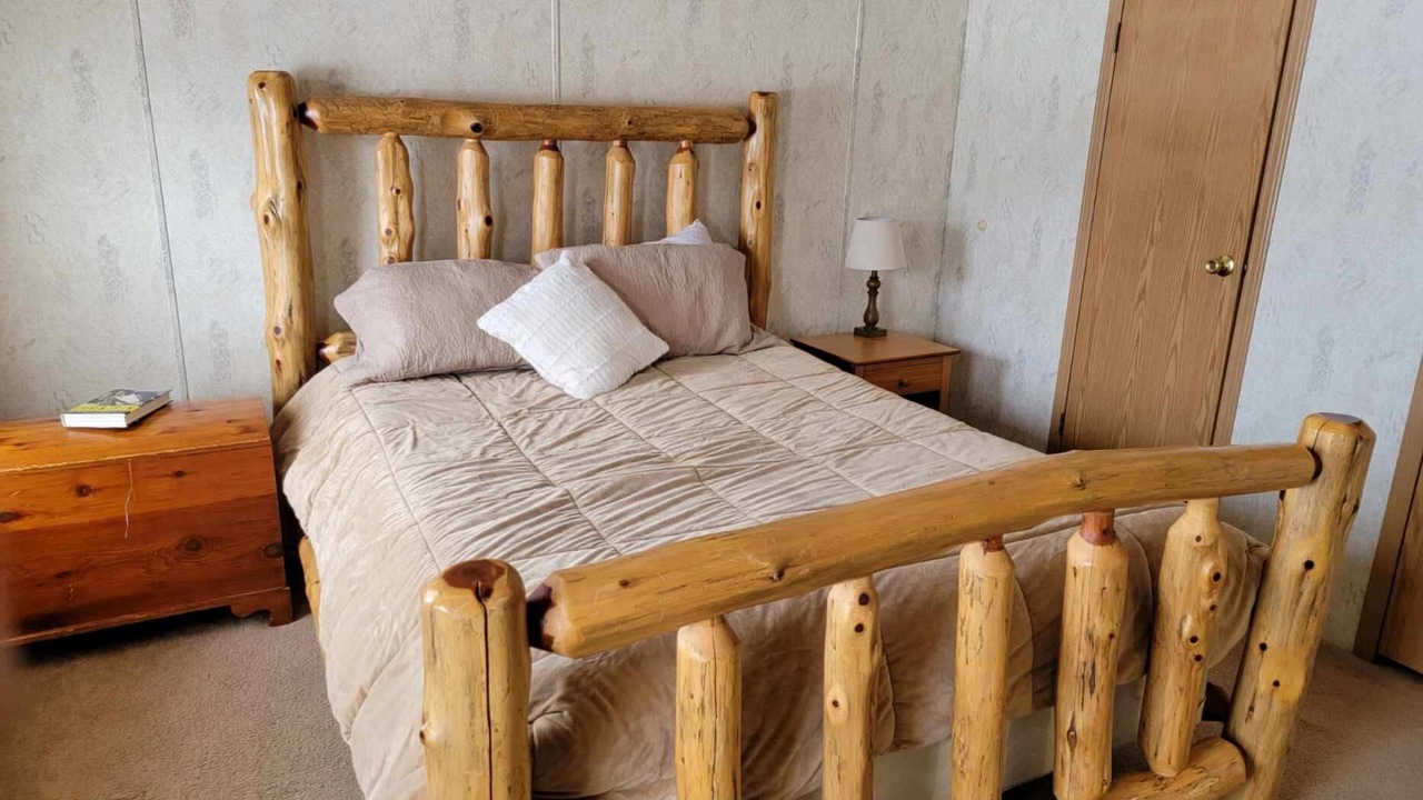 Photo of Bedroom in Dickson Township