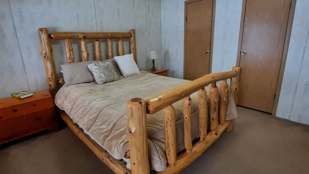 Photo of Bedroom in Dickson Township